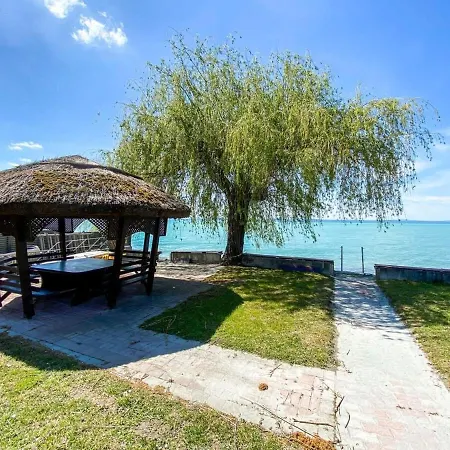 Prázdninový dům Toparti Villa, Koezvetlen Vizkapcsolattal *
