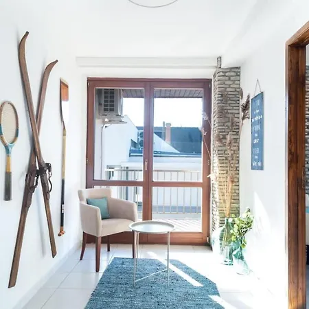 Feriehus Toparti Villa, Koezvetlen Vizkapcsolattal Siófok